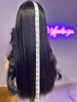 ⁦باروكة طول 24 لون طبيعي مائل للأسود⁩ - الصورة ⁦2⁩