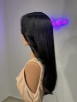 ⁦باروكة طول ٢٢ انش لون طبيعي مائل للأسود⁩ - الصورة ⁦4⁩